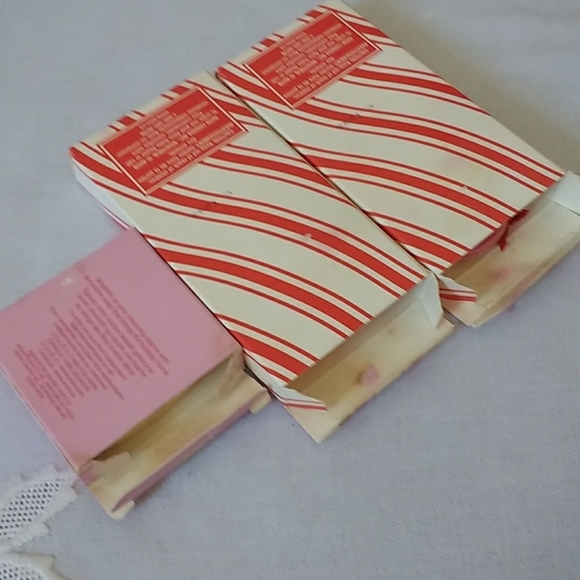 Scented Holiday Soap set 3/$20 - Picture 3 of 3